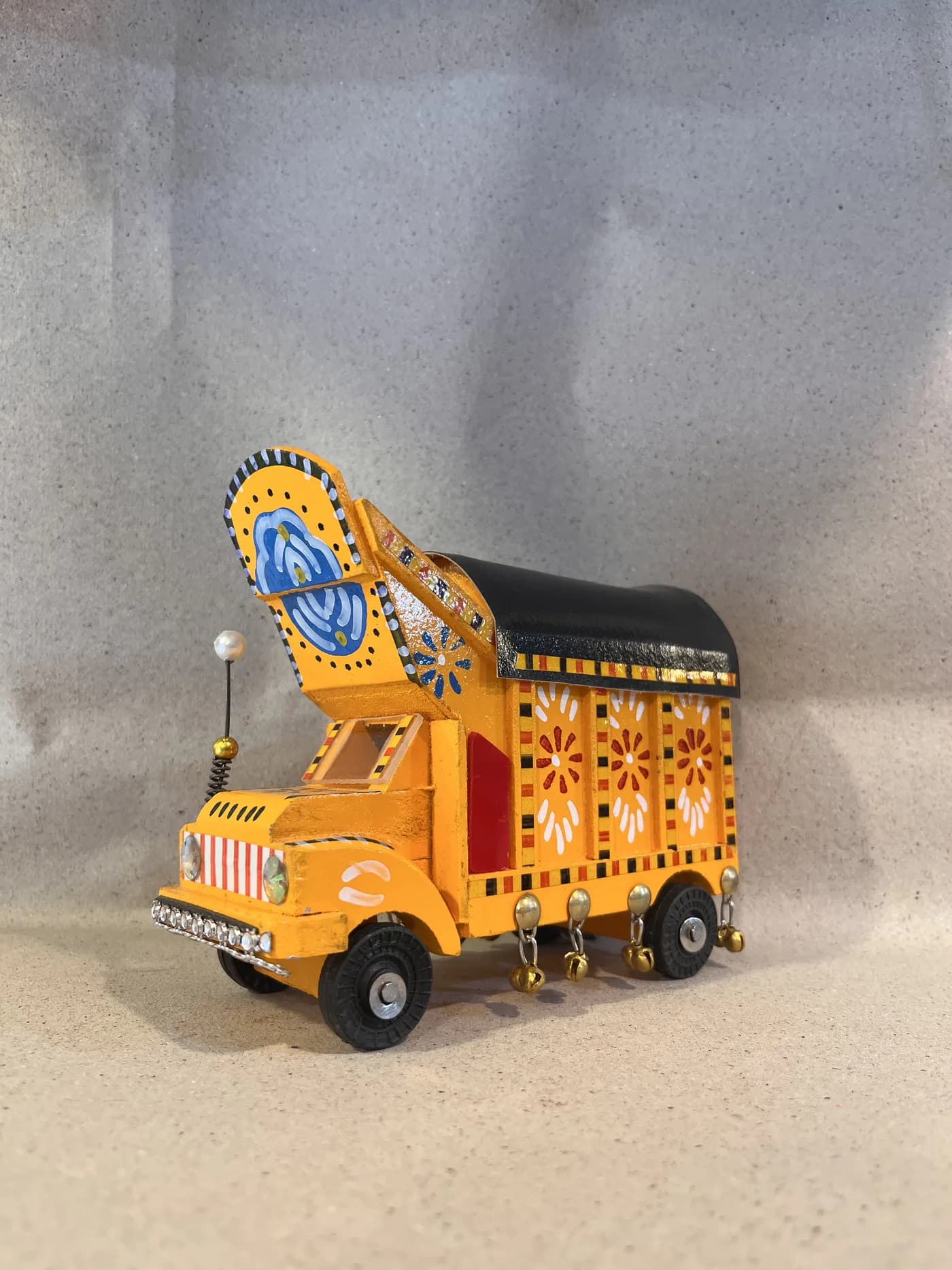 Authentic Pakistani handcrafted Handcrafted Truck Art Miniature Truck (6-Inch) (6 inches) - truck art from Ghazali Handicrafts Lahore